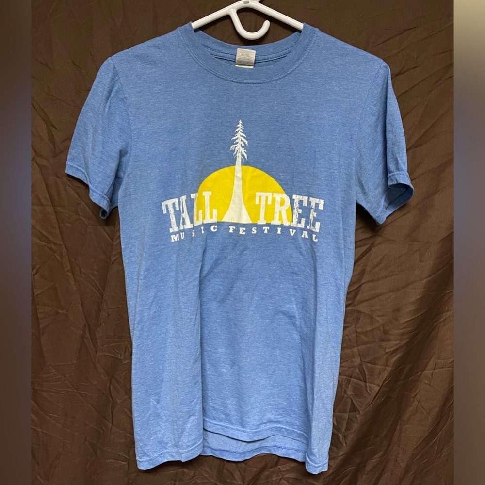 Tee Shirt Size SM Women’s US Loose Fit Baggy